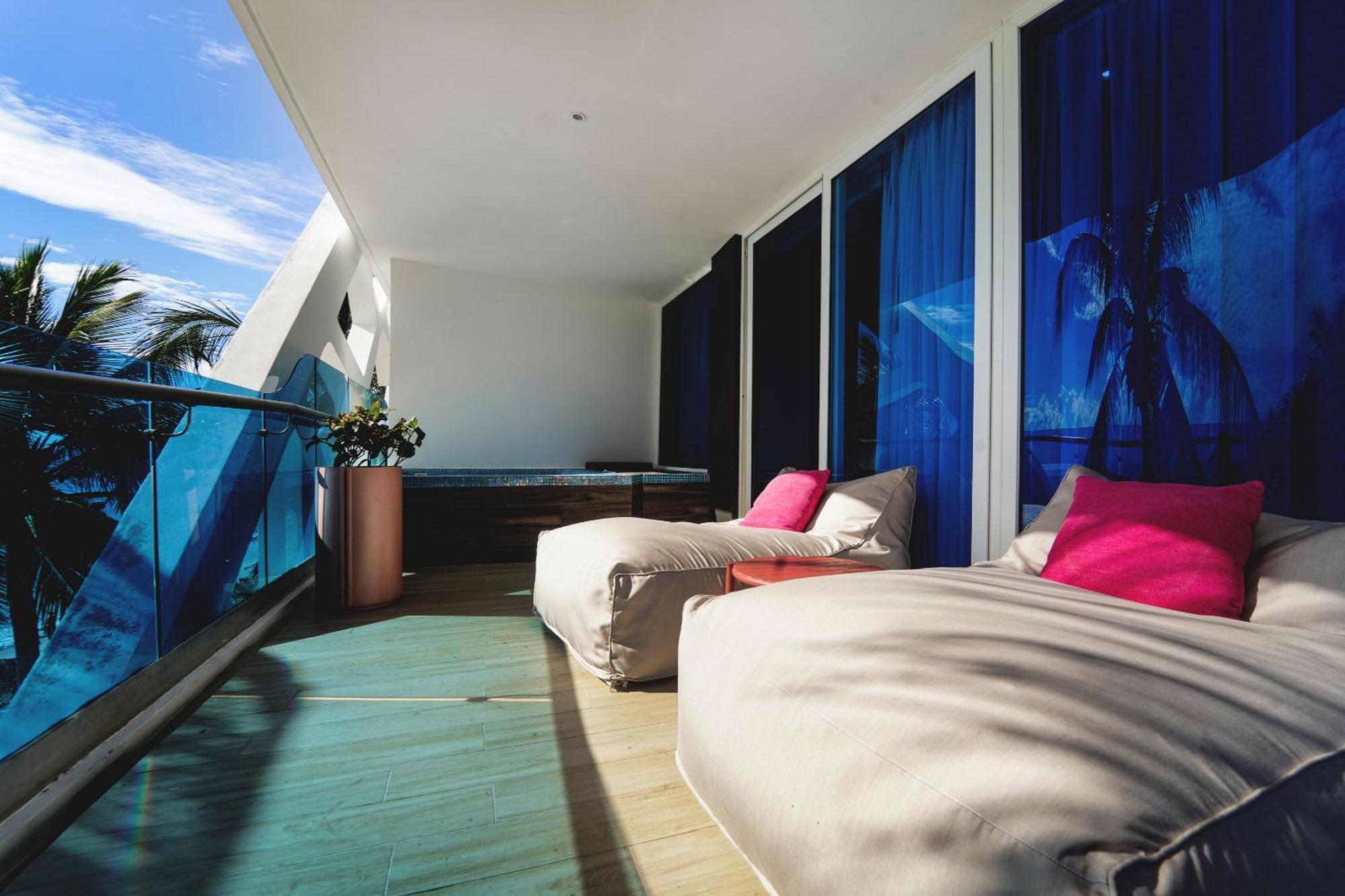 The Carmen Hotel - Ocean Front (Adults Only) Playa del Carmen Oda fotoğraf